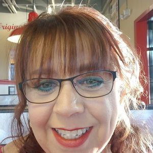 Meet your Posher, Karla